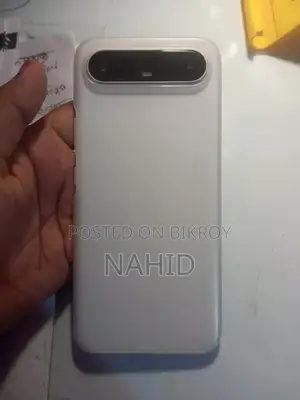 Tecno Pova Slim 5G 256 GB White
