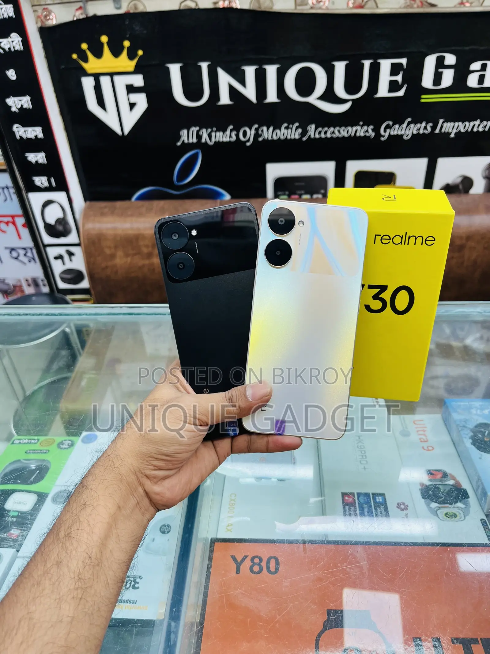 Realme V30 128 GB Black