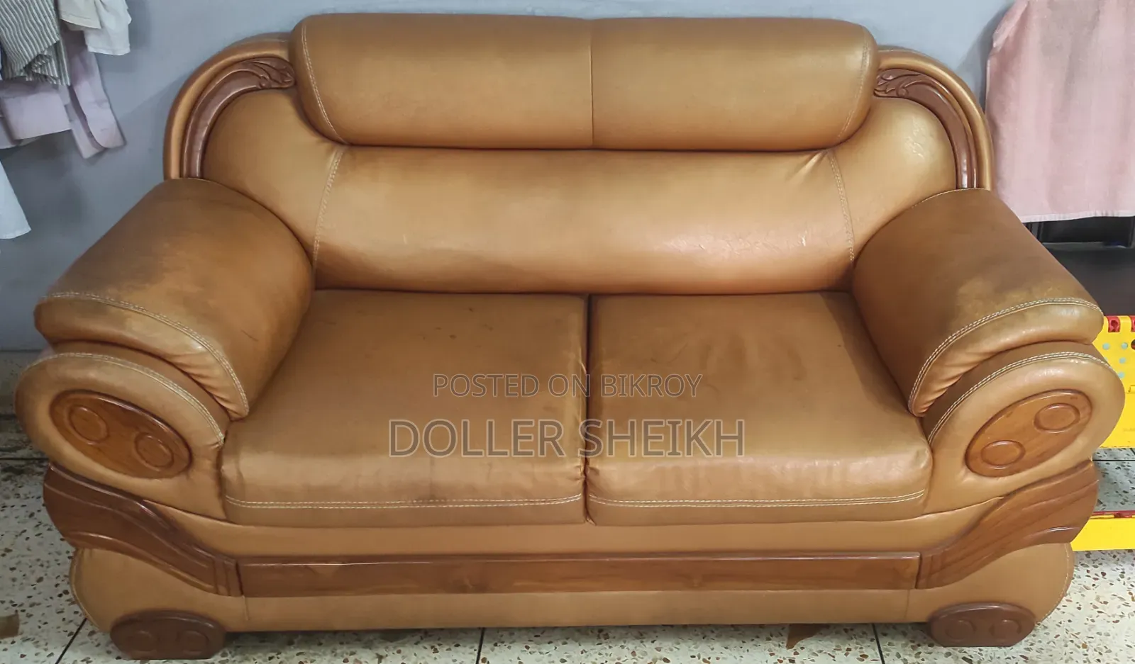 Teak wood luxury artificial leather sofa