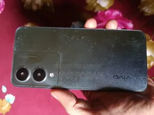 Vivo Y17s 128 GB
