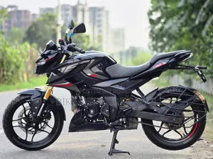 New Bajaj Pulsar N160 2026 Black