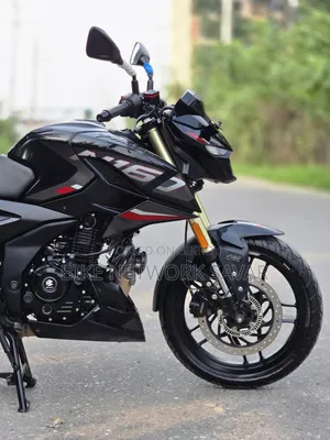 New Bajaj Pulsar N160 2026 Black