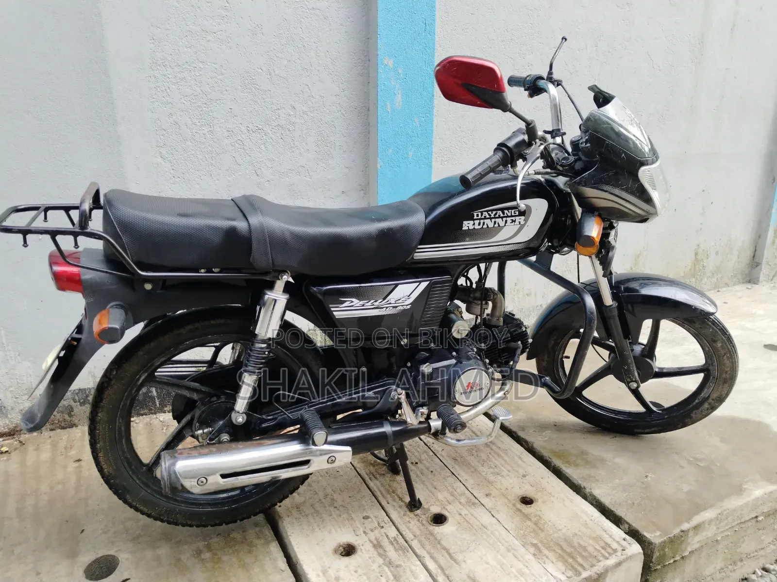 রানার এডি৮০এস-ডিলাক্স ২০২২ ব্ল্যাক
