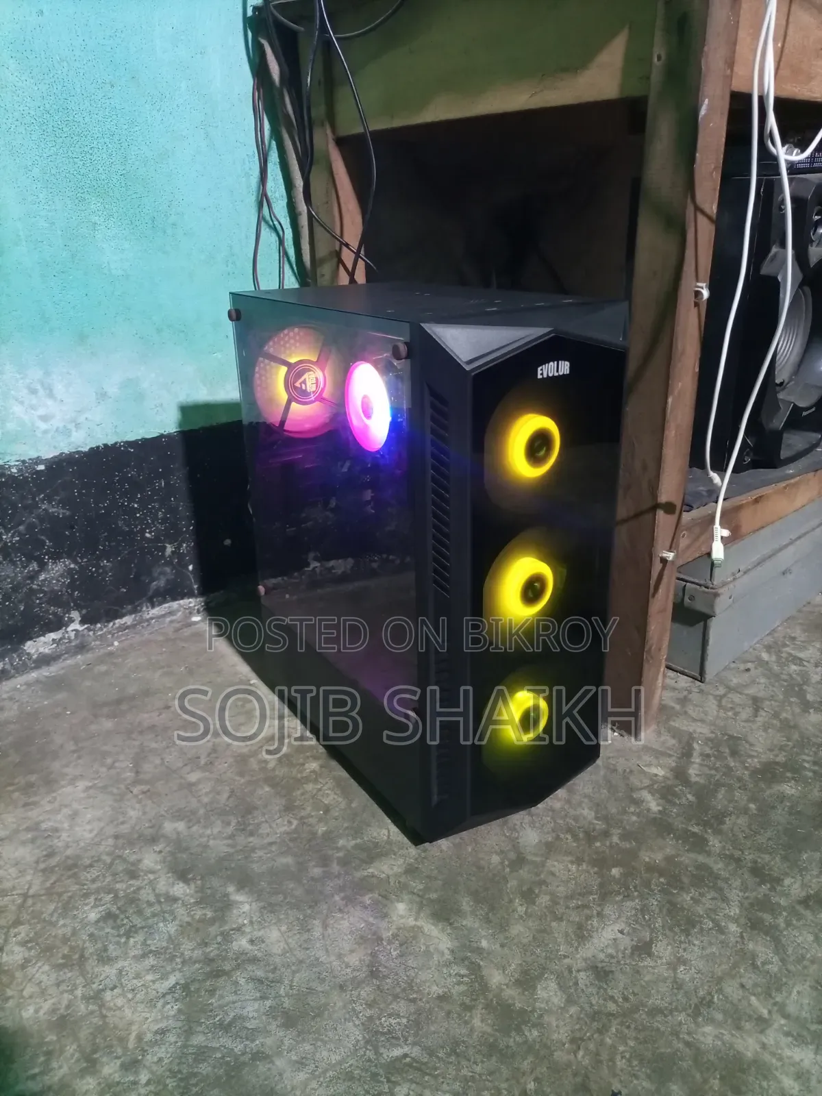 Desktop Computer 4GB Intel Core i5 SSD 128GB