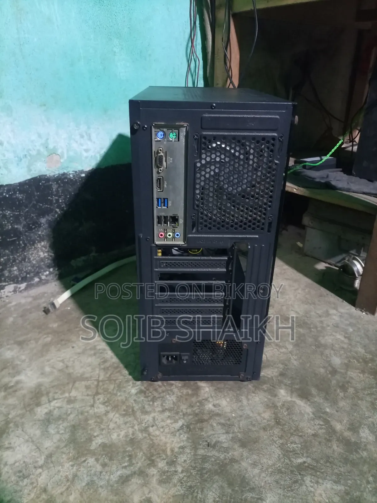 Desktop Computer 4GB Intel Core i5 SSD 128GB