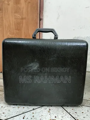 কোরালাইট নম্বর বেসড কি সিস্টেম ট্রাভেল ব্রিফকেস সাইজ: ২০"/১৬"।