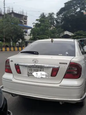 Toyota Corolla 2005 White