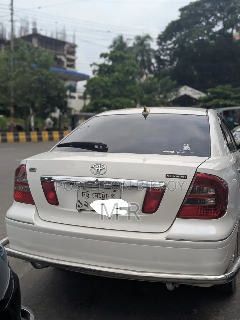 Toyota Corolla 2005 White