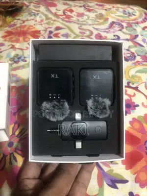 F11-2 Dual Wireless Microphone