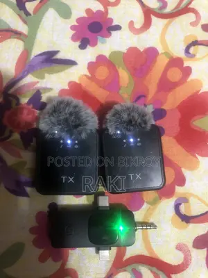 F11-2 Dual Wireless Microphone