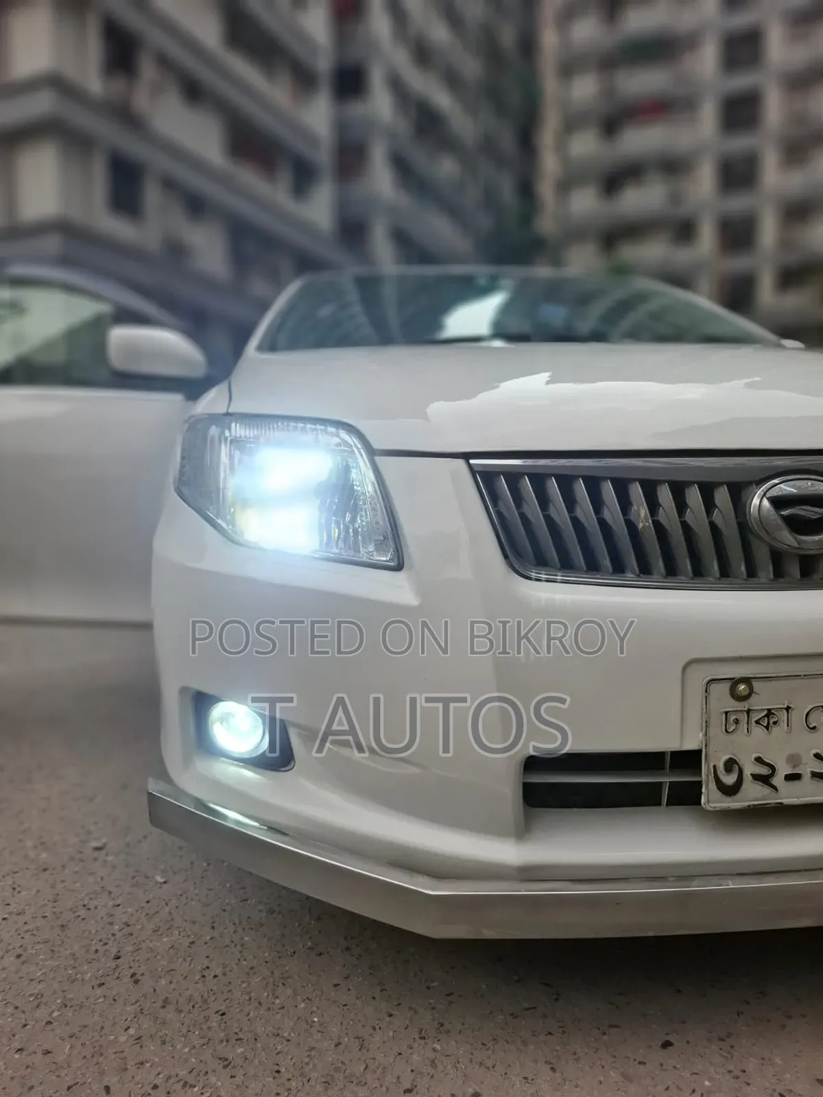 Toyota Axio 2011 White