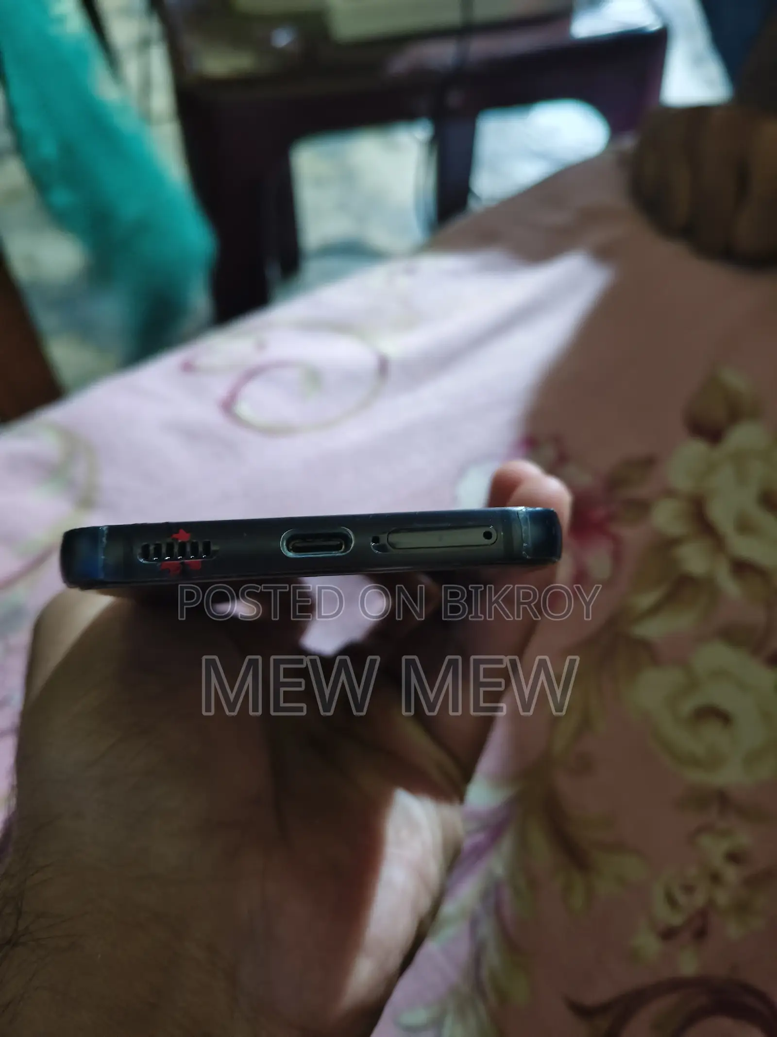 স্যামসাং গ্যালাক্সি এস২২ ৫জি ২৫৬ জিবি ব্ল্যাক