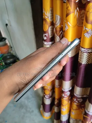 রিয়েলমি নার্জো ২০ প্রো ৬৪ জিবি গোল্ড