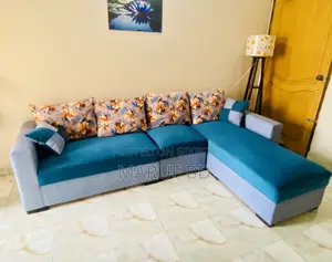 লাক্সারি সোফা সেট ৩+২+১