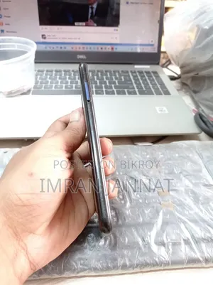 হুয়াওয়ে একটিভা ব্ল্যাক