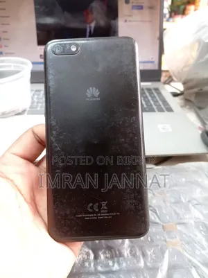 হুয়াওয়ে একটিভা ব্ল্যাক