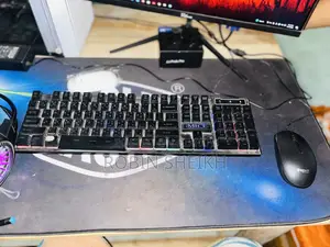 Gigabyte GA-H110MSTX-HD3-ZK 8GB Intel Core i5 SSD 256GB
