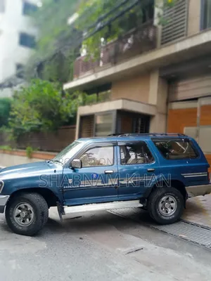 Toyota Hilux Surf 3.0 3dr 1991 Blue