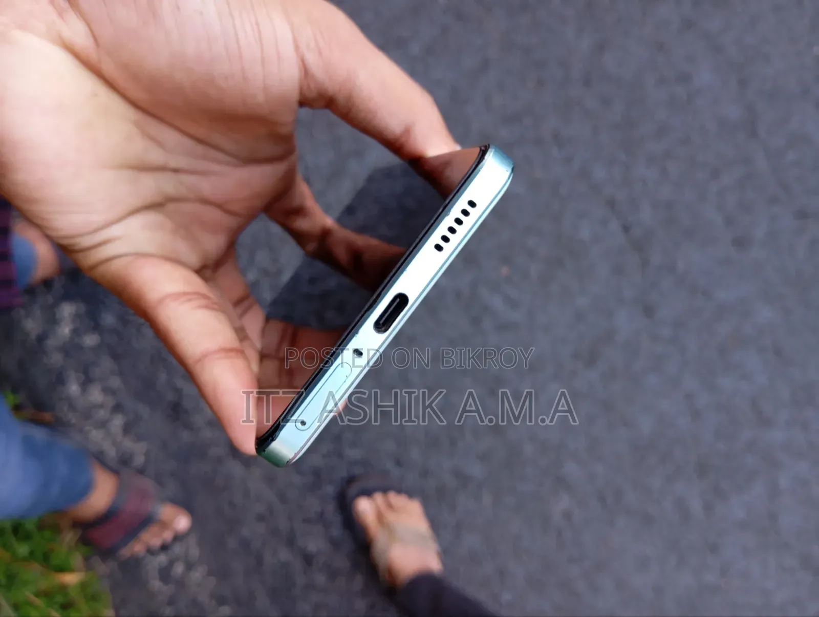 আইকিউও জেড৯ ২৫৬ জিবি