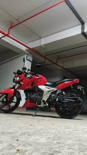 TVS Apache 160 4V 2019 Red
