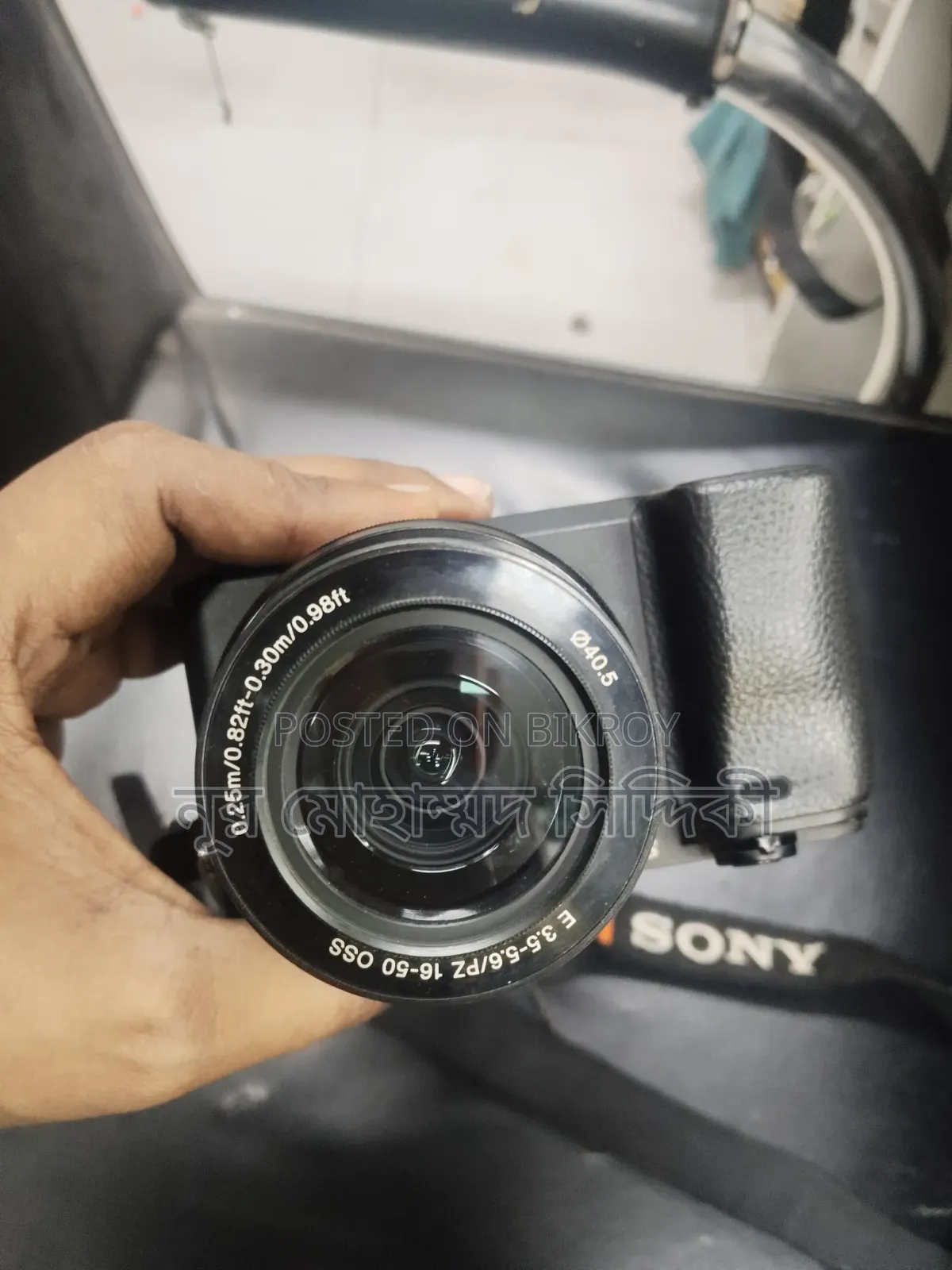 Sony Alpha A6400 Mirrorless Camera - Superb Condition