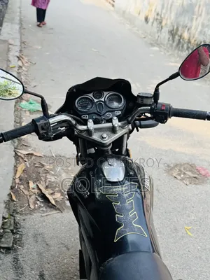 রানার বুলেট ১০০ ২০২০ ব্ল্যাক