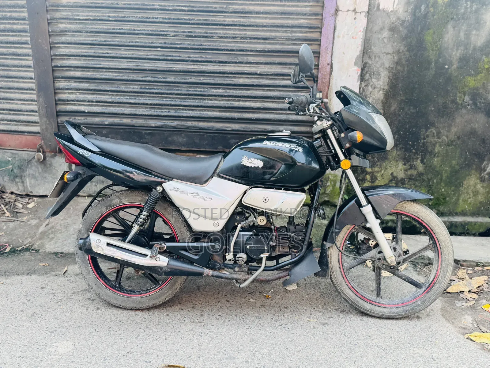 রানার বুলেট ১০০ ২০২০ ব্ল্যাক