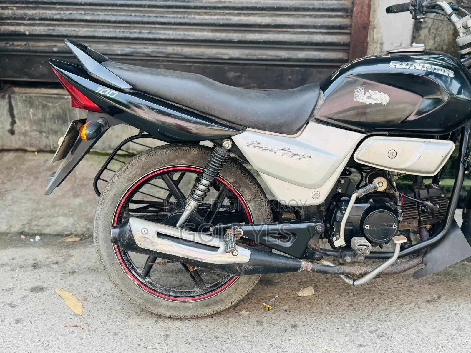 রানার বুলেট ১০০ ২০২০ ব্ল্যাক