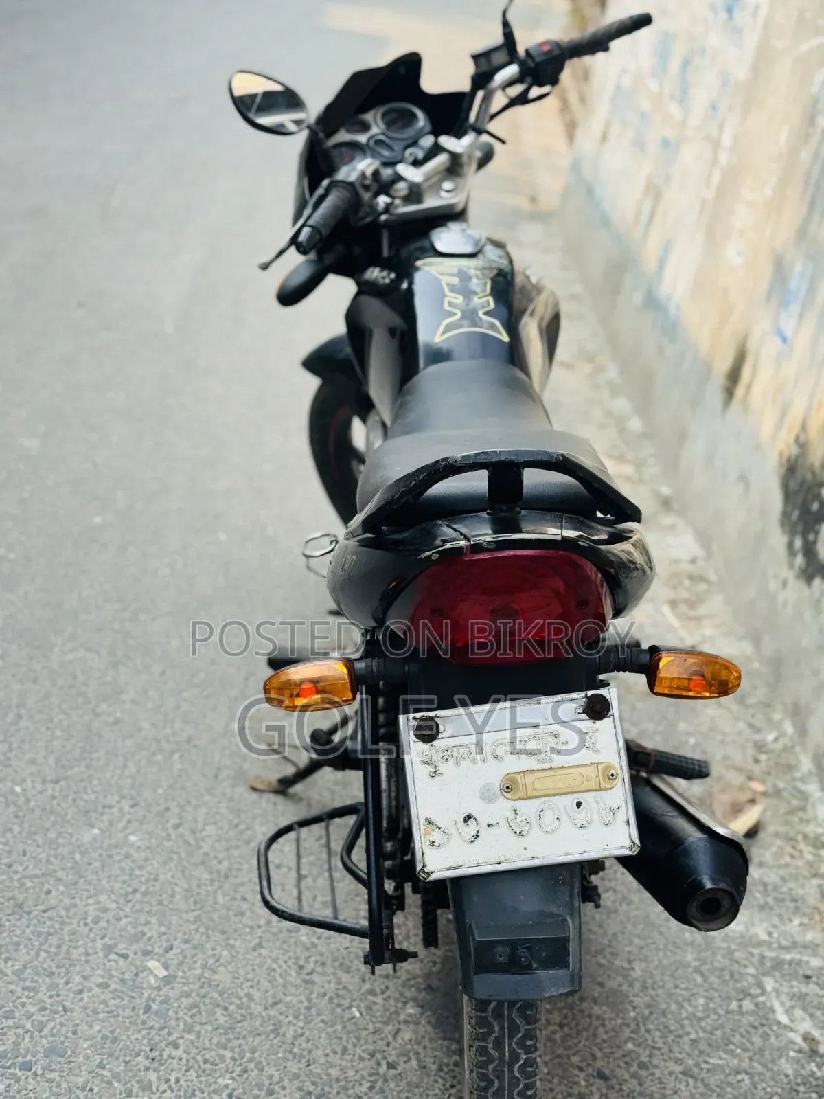 রানার বুলেট ১০০ ২০২০ ব্ল্যাক