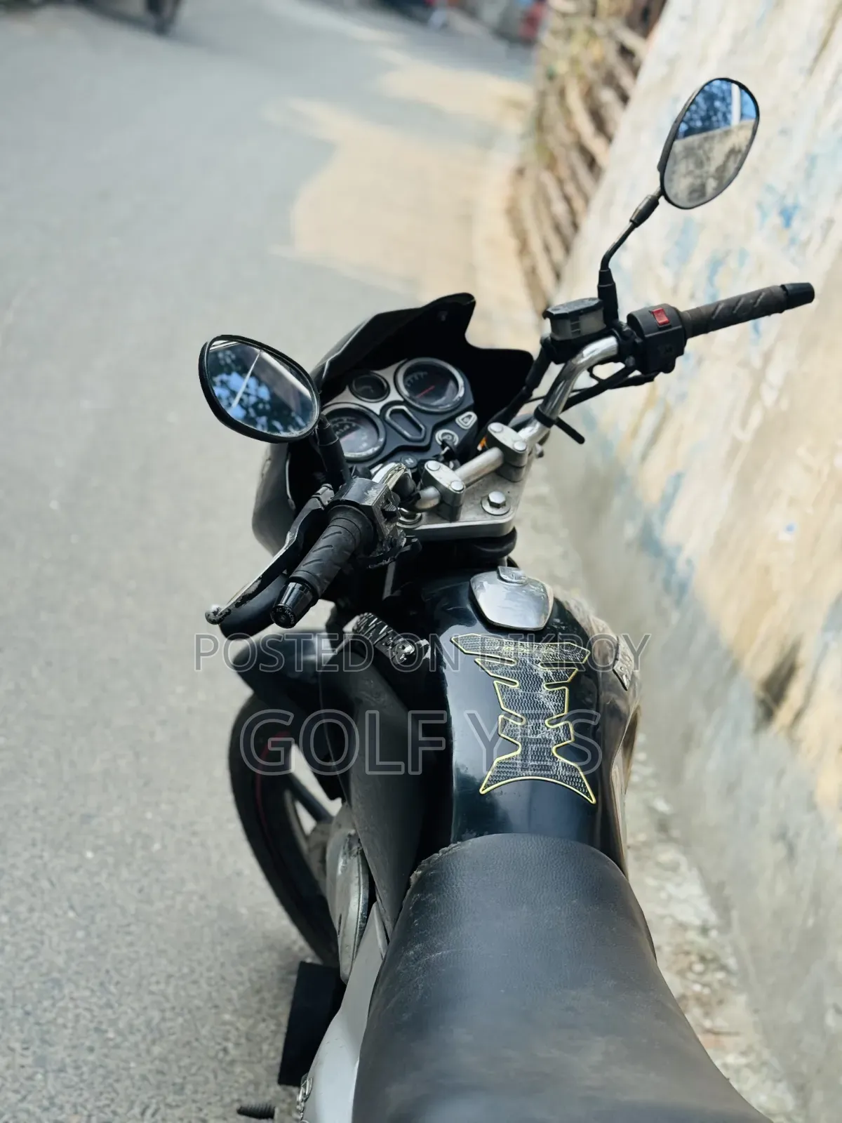 রানার বুলেট ১০০ ২০২০ ব্ল্যাক