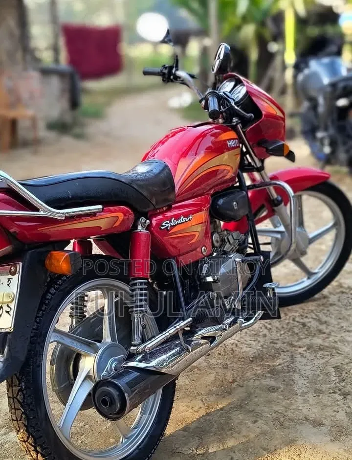 হিরো স্প্লেন্ডার প্লাস ২০২১ লাল