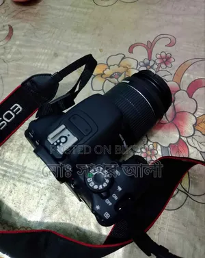 Canon DSLR 700D