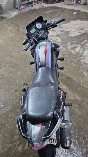 TVS Apache RTR 160 2V 2019 Black