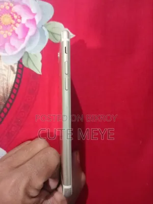Apple iPhone 6s 64 GB Rose Gold