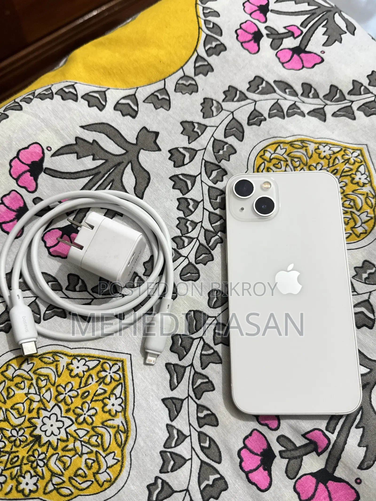 New Apple iPhone 13 128 GB White