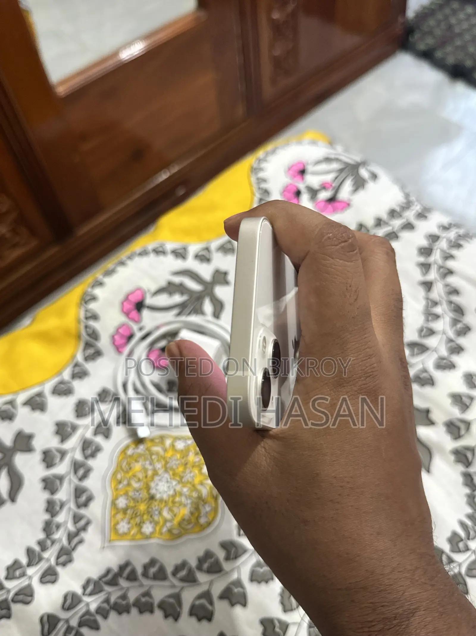 New Apple iPhone 13 128 GB White