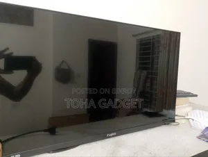 Fujita 32-Inch QLED Google TV