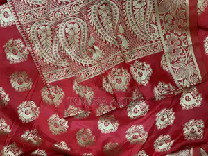 Red Saree. Used 1 time