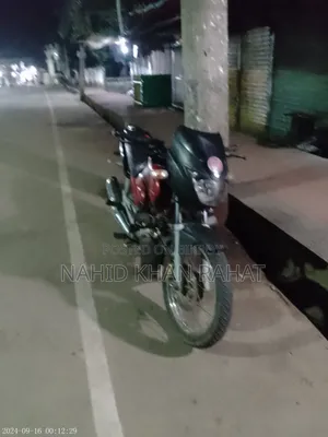 Yamaha 2012 Red