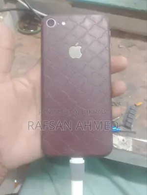 অ্যাপল আইফোন ৭ ৩২ জিবি গোলাপি