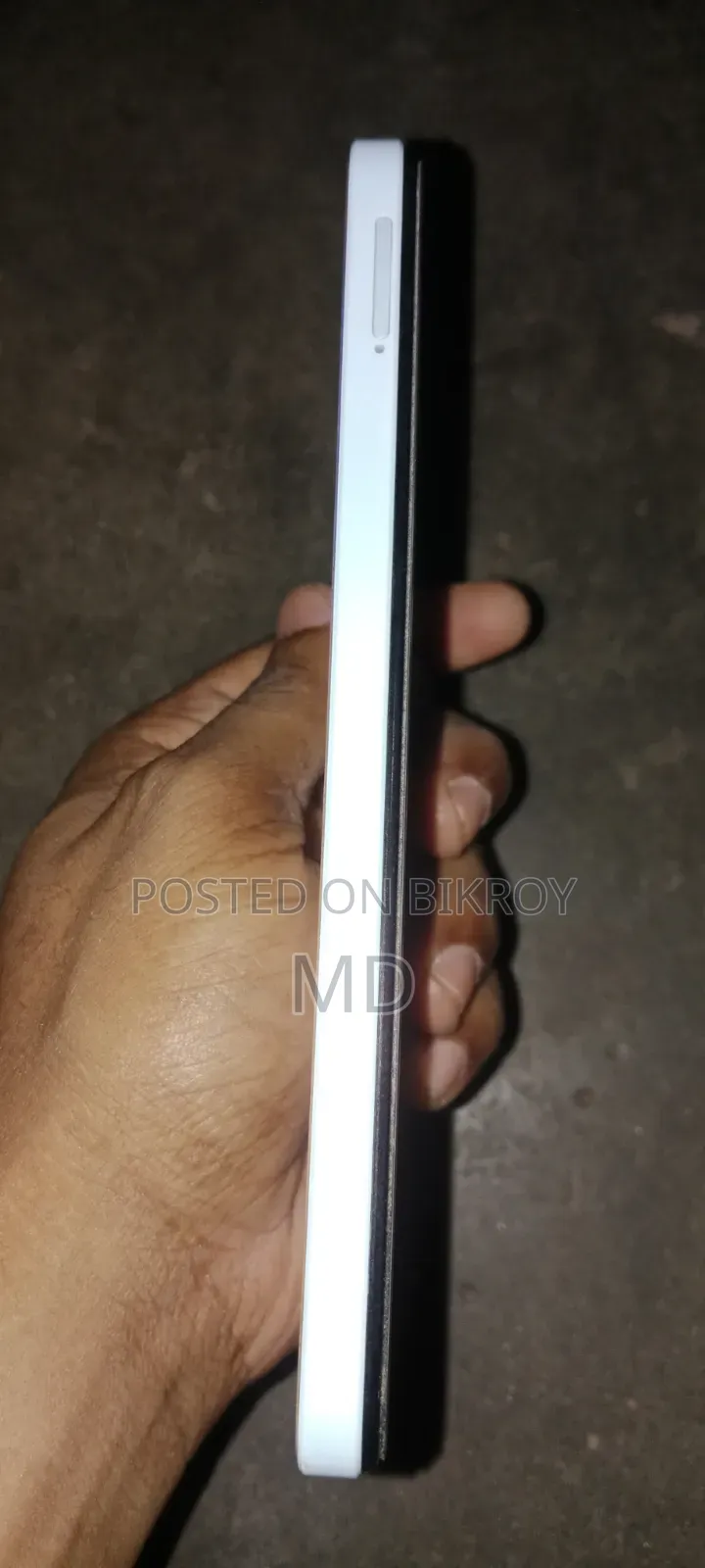 Benco 128 GB