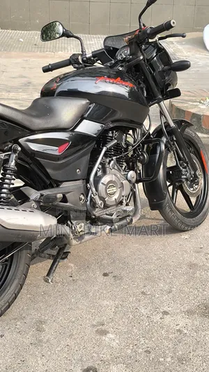 Bajaj Pulsar 150 2023 Black