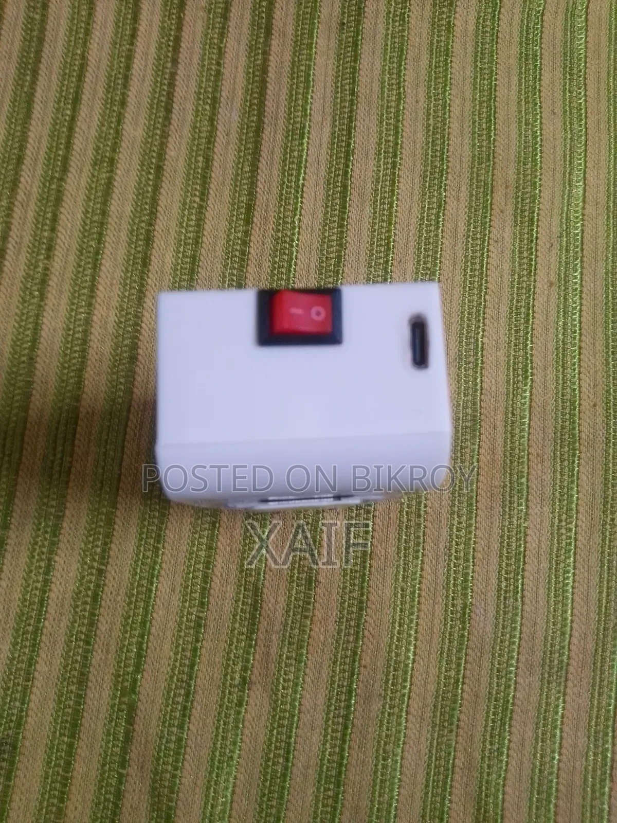 Premium Quality Handmade Rechargeable Charger Light for Sale