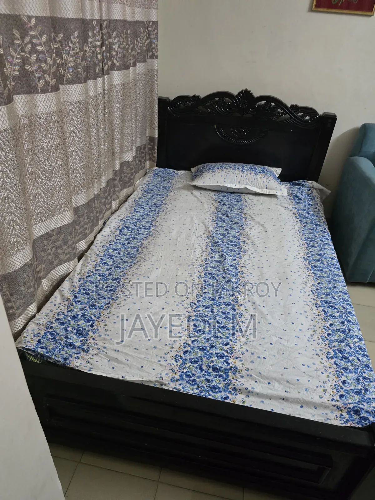 Double Bed