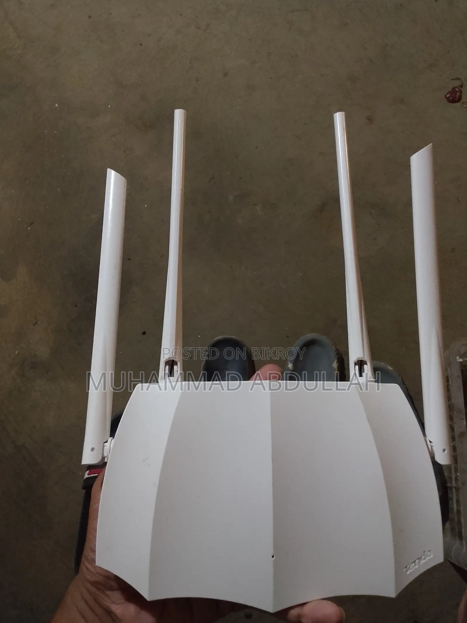 Smart Dual - Band WiFi Router