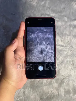 Apple iPhone XR 64 GB Red