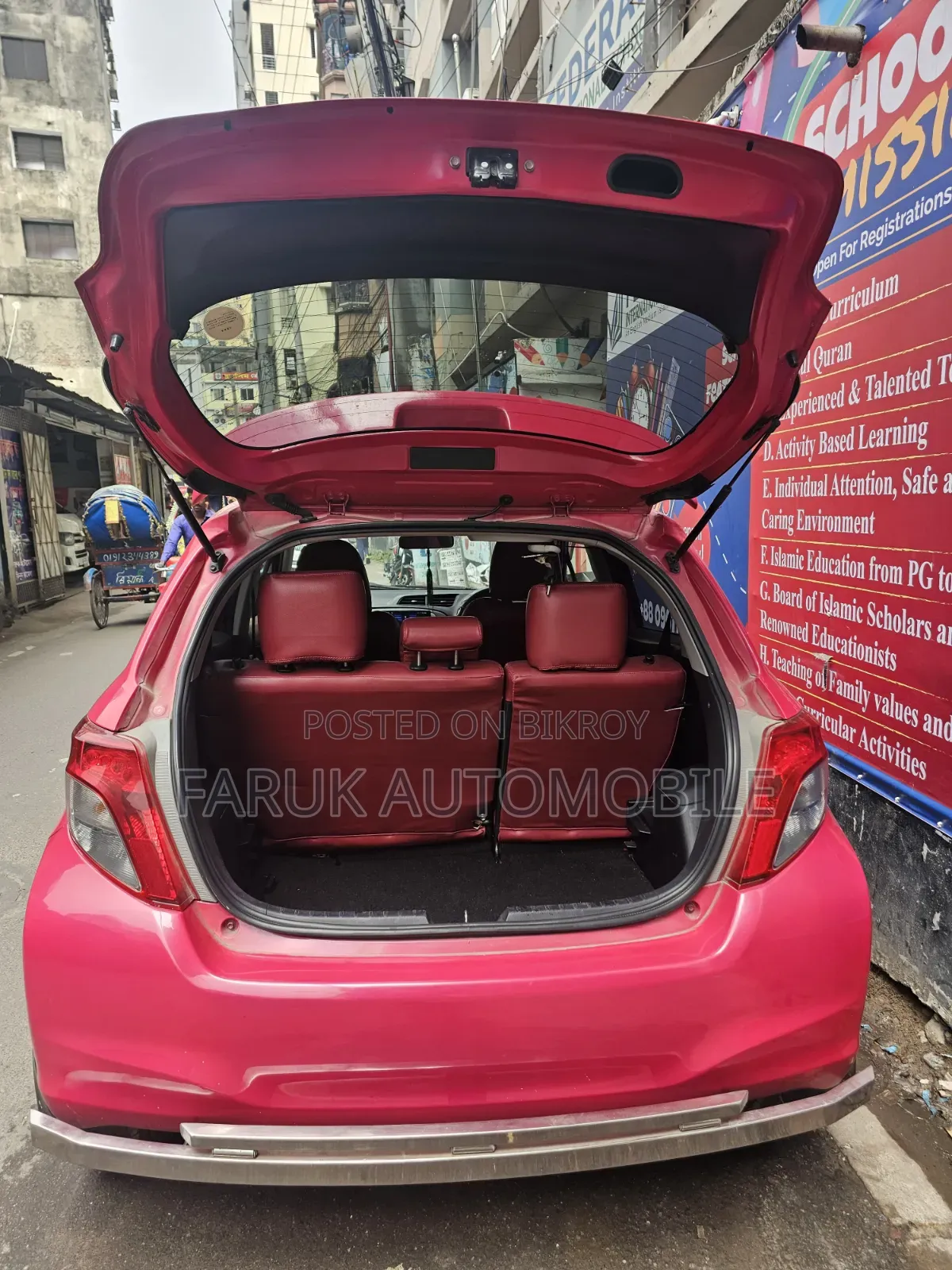 Toyota Vitz 1.3 FWD 5dr 2012 Pink