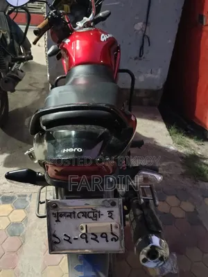 Hero Glamour 2015 Red