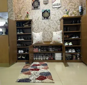 সেগুন বোর্ডের তৈরি জুতার র‍্যাক
