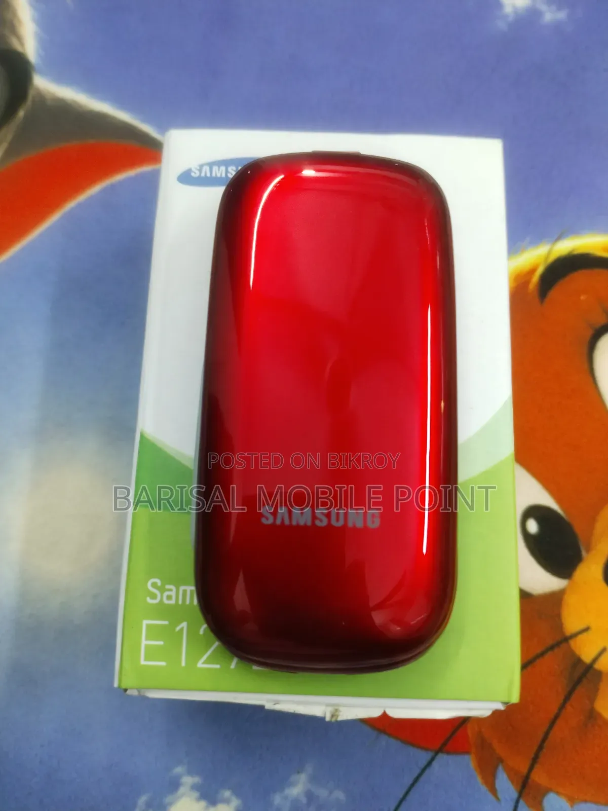 নতুন স্যামসাং ৪ জিবি লাল